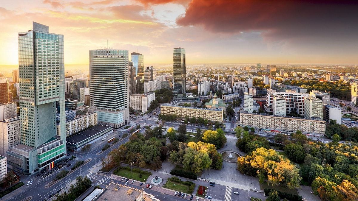 Warszawa - popularne miejsce podróży